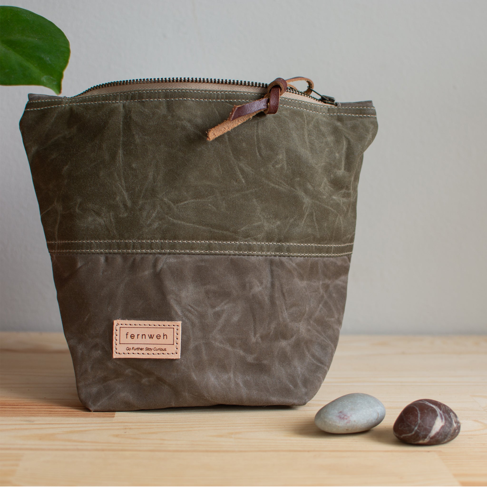 Zero Waste "SPEY" Wash Bag - Light brown/grey + Taupe