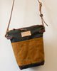 "FINNOCH" Waxed Cotton Field Bag - Forest/Sand