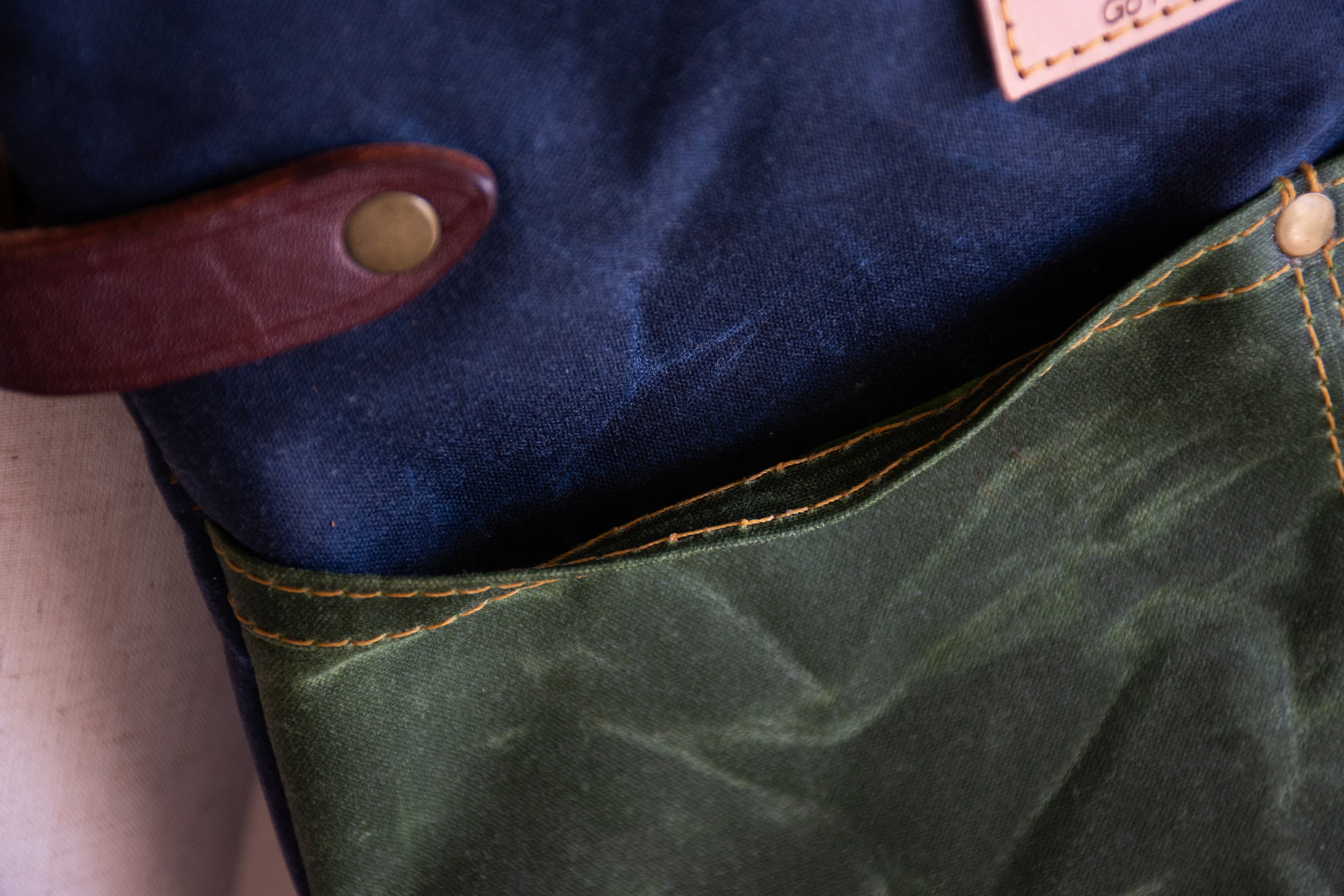 Sample Sale - "Finnoch" Field Bag - Storm/Moss