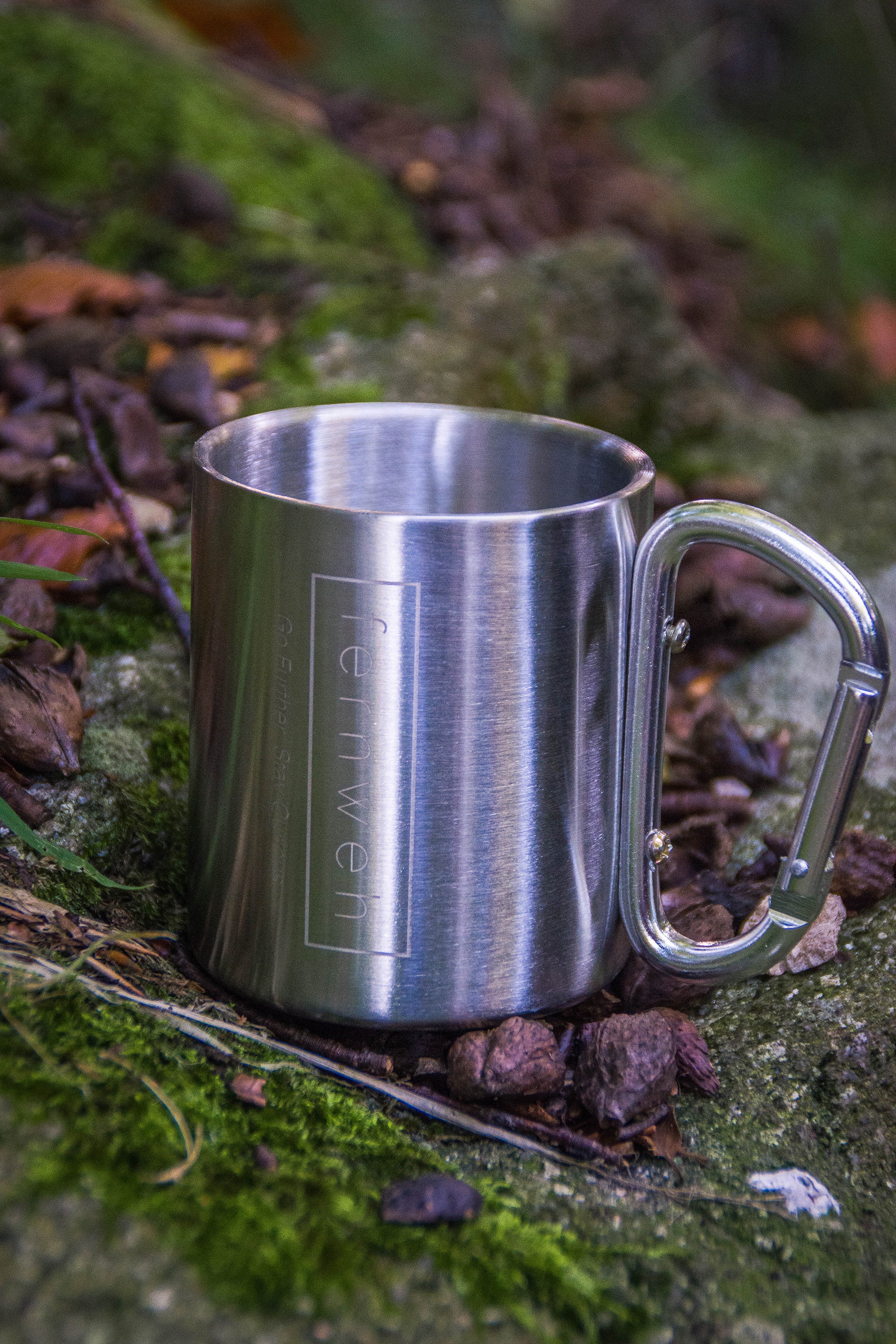 Fernweh UK - Carabiner Mug