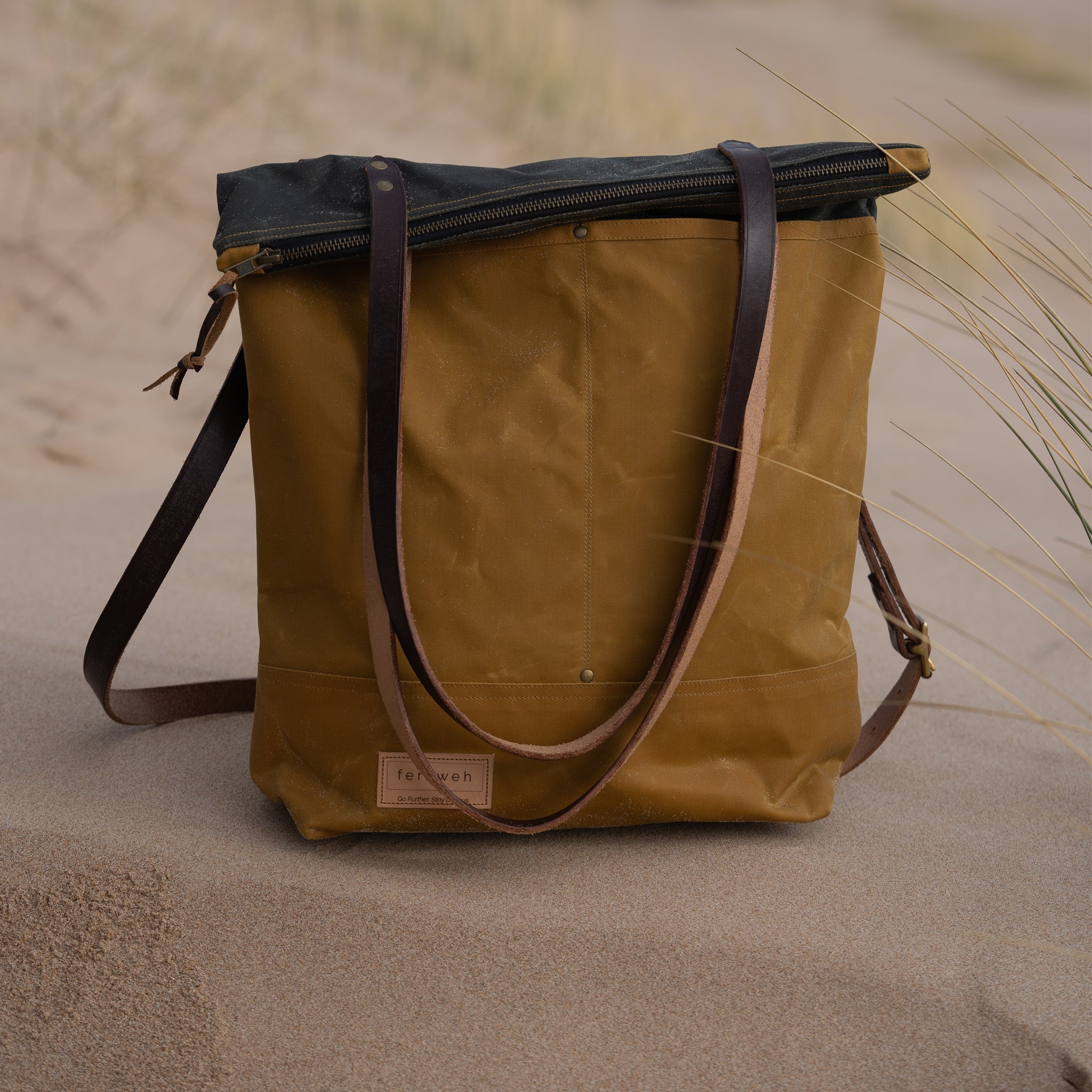 RANNOCH Waxed Cotton Zip Tote - Double